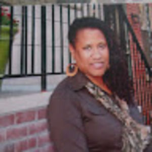 Meet your Posher, Debora